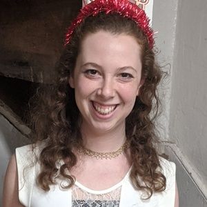 Meet your Posher, Claire